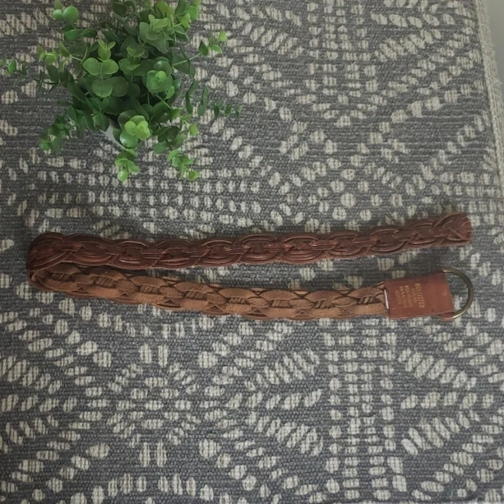 Vintage Hollister leather belt